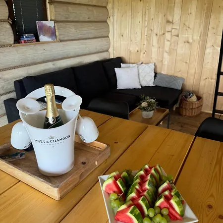 Glamping Salas Mochtin Exterior photo